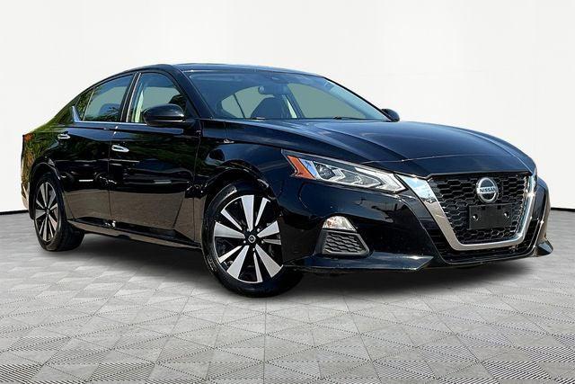 2022 Nissan Altima SV FWD