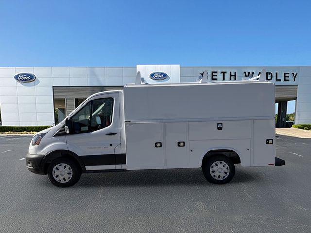 2025 Ford Transit Cutaway Base