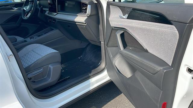 2025 Volkswagen Tiguan 2.0T S