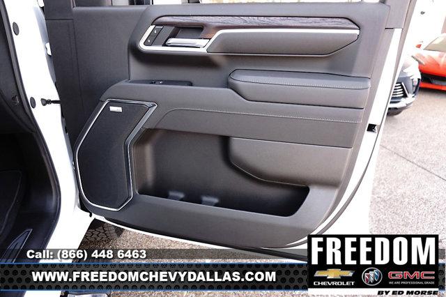 2025 GMC Sierra 2500HD 4WD Crew Cab Standard Bed SLT