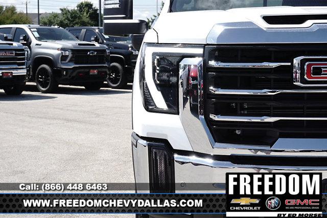 2025 GMC Sierra 2500HD 4WD Crew Cab Standard Bed SLT
