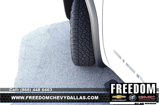 2025 GMC Sierra 2500HD 4WD Crew Cab Standard Bed SLT