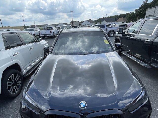 2025 BMW X5 M60i