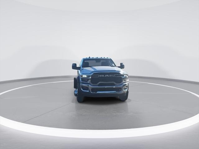 2026 RAM Ram 5500 Chassis Cab RAM 5500 TRADESMAN CHASSIS REGULAR CAB 4X4 84 CA 2026 RAM Ram 5500 Chassis Cab RAM 5500 TRADESMAN CHASSIS REGULAR CAB 4X4 84 CA