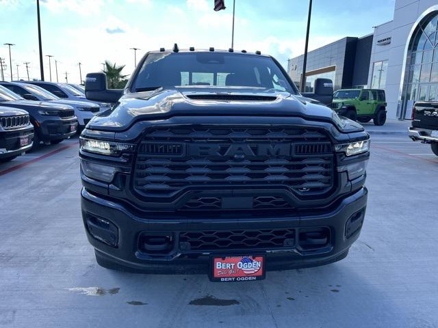 2026 RAM Ram 2500 RAM 2500 BLACK EXPRESS CREW CAB 4X2 64 BOX