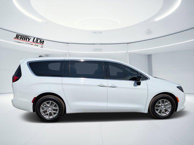 2026 Chrysler Voyager VOYAGER LX 2026 Chrysler Voyager VOYAGER LX