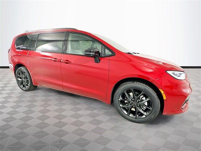2026 Chrysler Pacifica PACIFICA LIMITED AWD