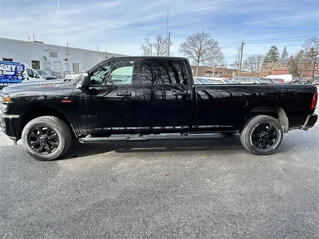 2026 Ram 3500 Big Horn Crew Cab 4x4 8' Box