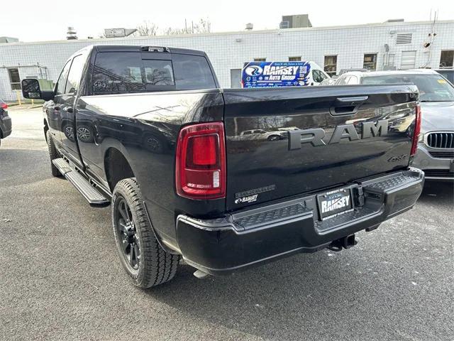 2026 Ram 3500 Big Horn Crew Cab 4x4 8' Box