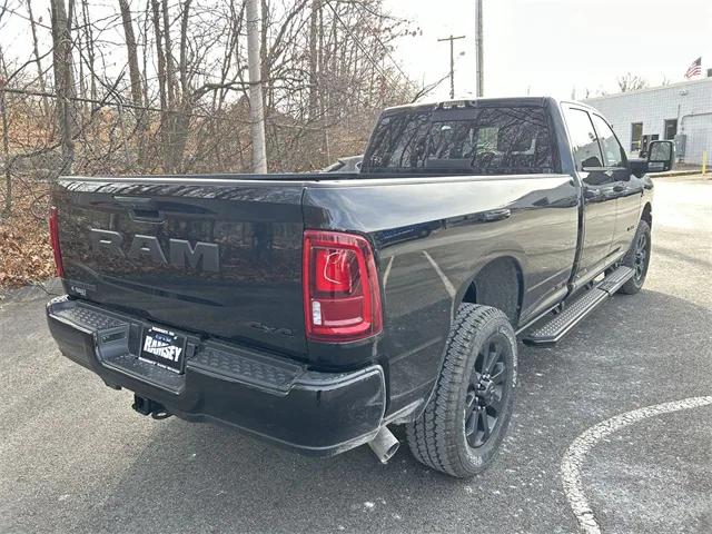 2026 Ram 3500 Big Horn Crew Cab 4x4 8' Box