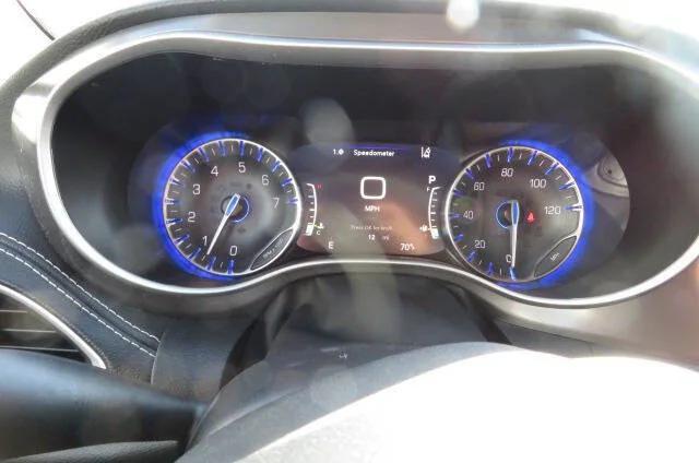 2026 Chrysler Pacifica Select AWD
