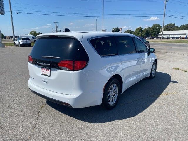 2026 Chrysler Voyager LX