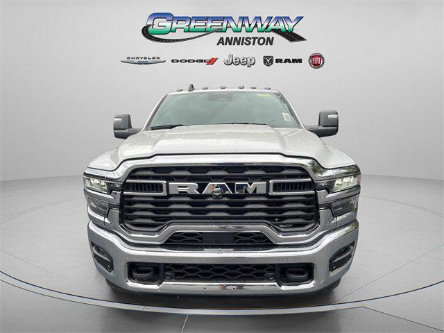 2026 RAM Ram 3500 RAM 3500 TRADESMAN CREW CAB 4X4 64 BOX
