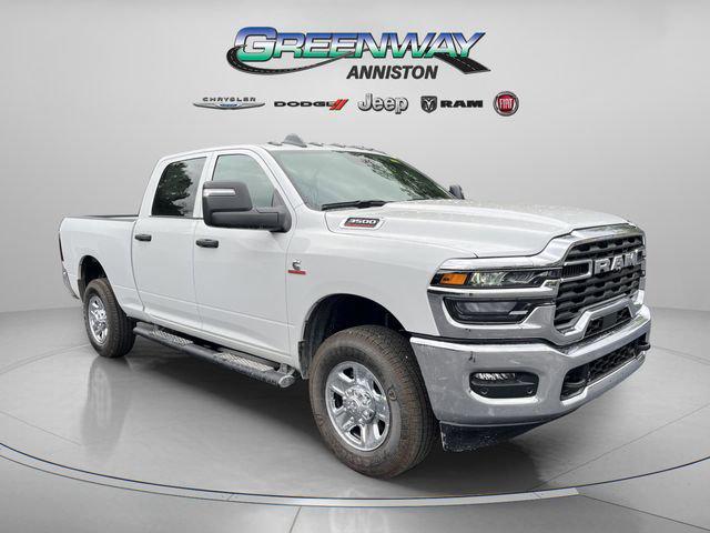 2026 RAM Ram 3500 RAM 3500 TRADESMAN CREW CAB 4X4 64 BOX