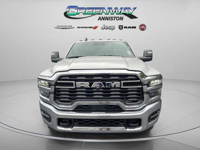 2026 RAM Ram 3500 RAM 3500 TRADESMAN CREW CAB 4X4 64 BOX