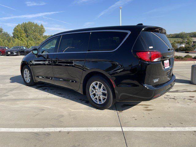2026 Chrysler Voyager VOYAGER LX