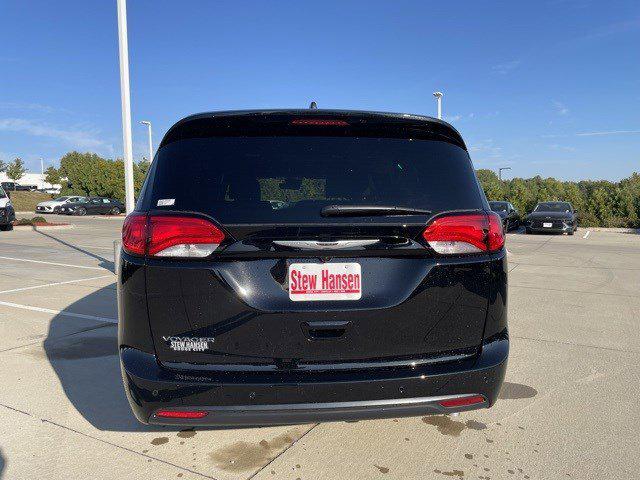 2026 Chrysler Voyager VOYAGER LX 2026 Chrysler Voyager VOYAGER LX