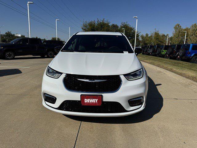 2026 Chrysler Pacifica PACIFICA SELECT AWD 2026 Chrysler Pacifica PACIFICA SELECT AWD