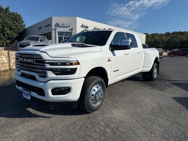 2026 RAM Ram 3500 RAM 3500 LARAMIE MEGA CAB 4X4 64 BOX