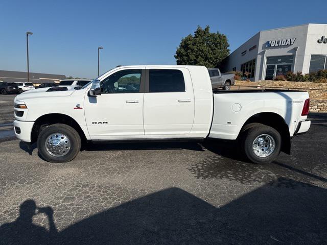 2026 RAM Ram 3500 RAM 3500 LARAMIE MEGA CAB 4X4 64 BOX