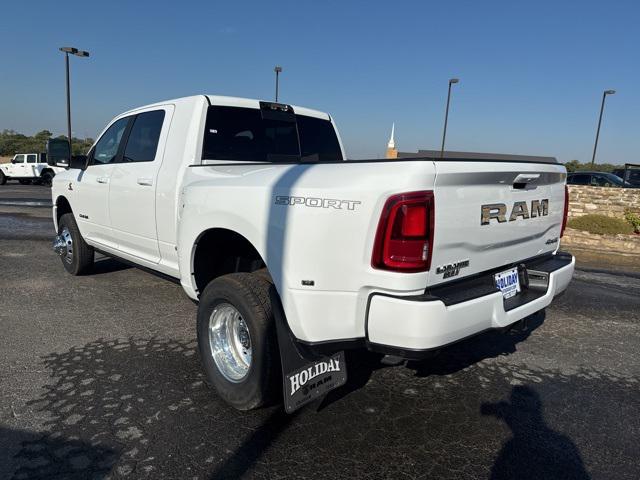 2026 RAM Ram 3500 RAM 3500 LARAMIE MEGA CAB 4X4 64 BOX