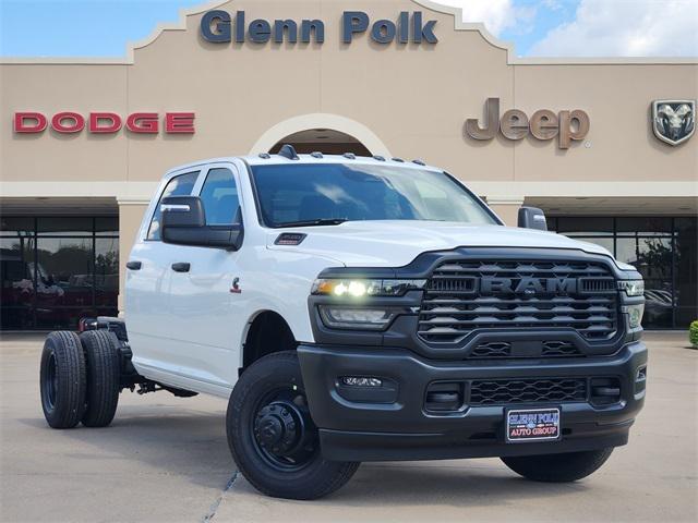 2026 RAM Ram 3500 Chassis Cab RAM 3500 TRADESMAN CREW CAB CHASSIS 4X4 60 CA