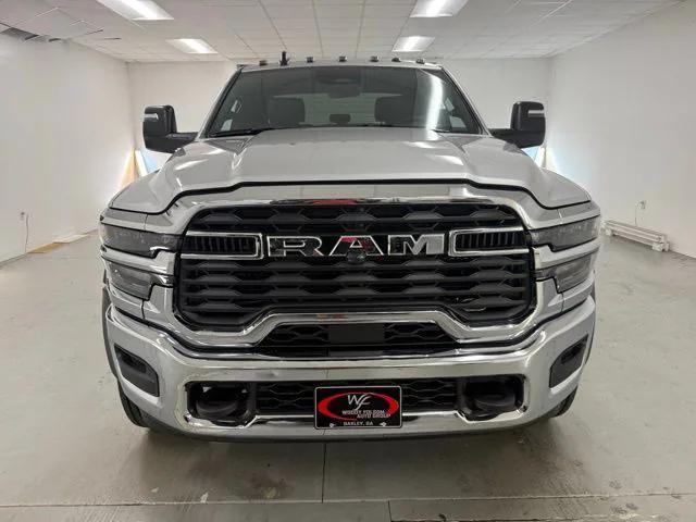 2026 RAM Ram 4500 Chassis Cab RAM 4500 TRADESMAN CHASSIS CREW CAB 4X4 60 CA