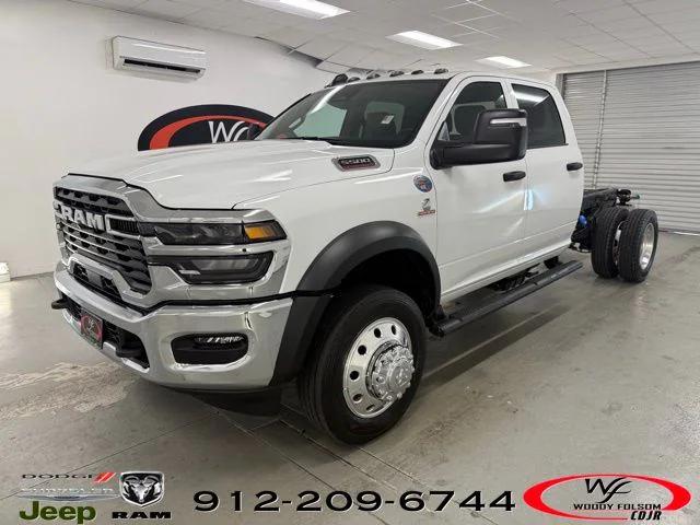 2026 RAM Ram 5500 Chassis Cab RAM 5500 TRADESMAN CHASSIS CREW CAB 4X4 60 CA 2026 RAM Ram 5500 Chassis Cab RAM 5500 TRADESMAN CHASSIS CREW CAB 4X4 60 CA