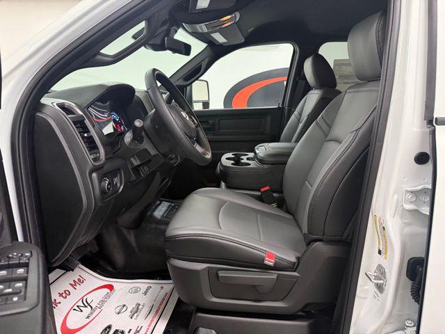 2026 Ram 5500 Chassis Cab Tradesman/Big Horn
