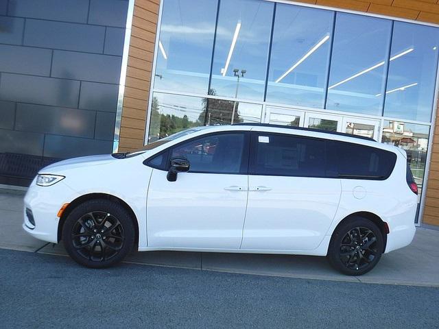 2026 Chrysler Pacifica PACIFICA LIMITED AWD