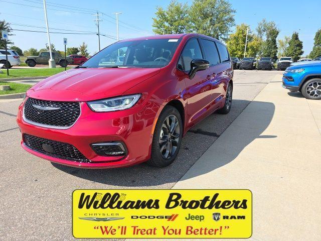 2026 Chrysler Pacifica PACIFICA SELECT