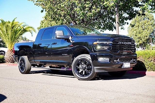 2026 RAM Ram 3500 RAM 3500 LARAMIE MEGA CAB 4X4 64 BOX 2026 RAM Ram 3500 RAM 3500 LARAMIE MEGA CAB 4X4 64 BOX