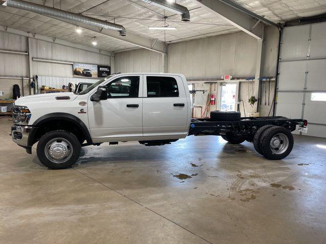 2026 RAM Ram 5500 Chassis Cab RAM 5500 TRADESMAN CHASSIS CREW CAB 4X4 84 CA 2026 RAM Ram 5500 Chassis Cab RAM 5500 TRADESMAN CHASSIS CREW CAB 4X4 84 CA