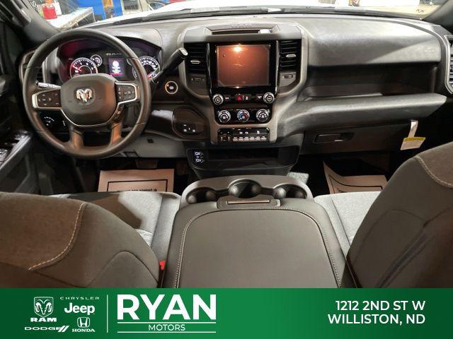 2026 RAM Ram 5500 Chassis Cab RAM 5500 TRADESMAN CHASSIS CREW CAB 4X4 84 CA 2026 RAM Ram 5500 Chassis Cab RAM 5500 TRADESMAN CHASSIS CREW CAB 4X4 84 CA