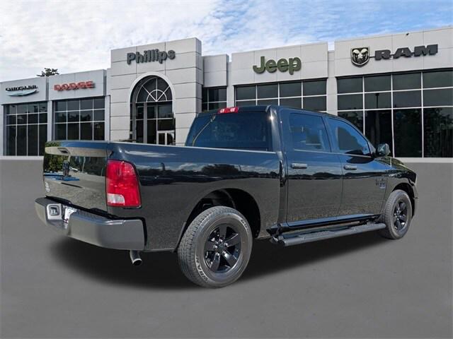 2022 RAM 1500 Classic Tradesman Crew Cab 4x2 57 Box