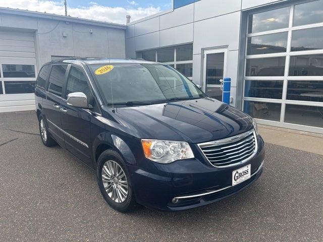 2016 Chrysler Town and Country Touring-L Anniversary Edition