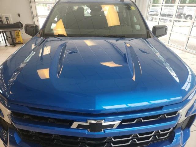 2022 Chevrolet Silverado 1500 4WD Crew Cab Short Bed RST