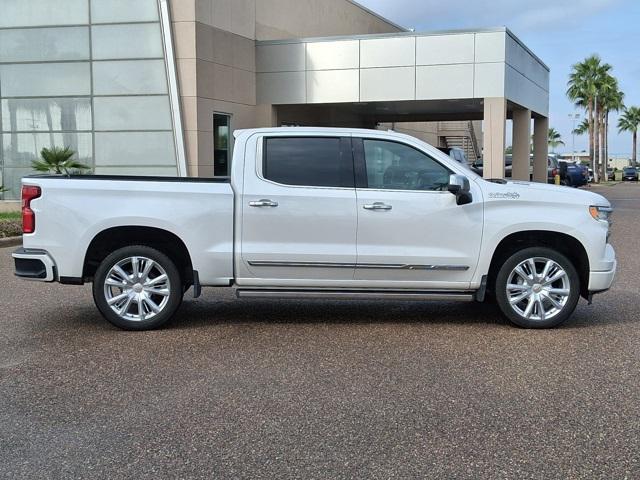 2023 Chevrolet Silverado 1500 4WD Crew Cab Short Bed High Country