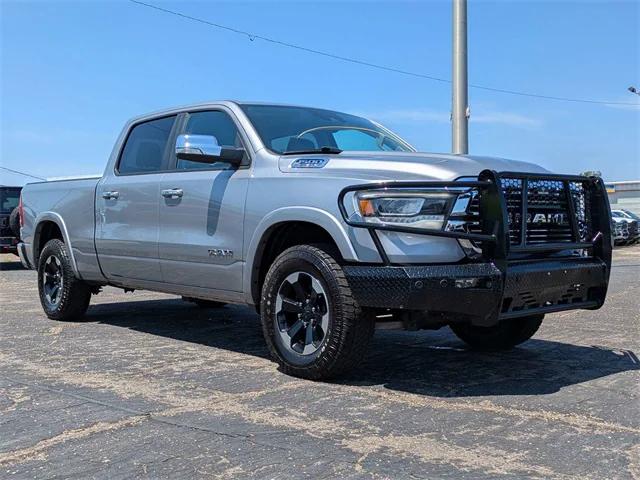 2019 RAM 1500 Laramie Crew Cab 4x4 64 Box