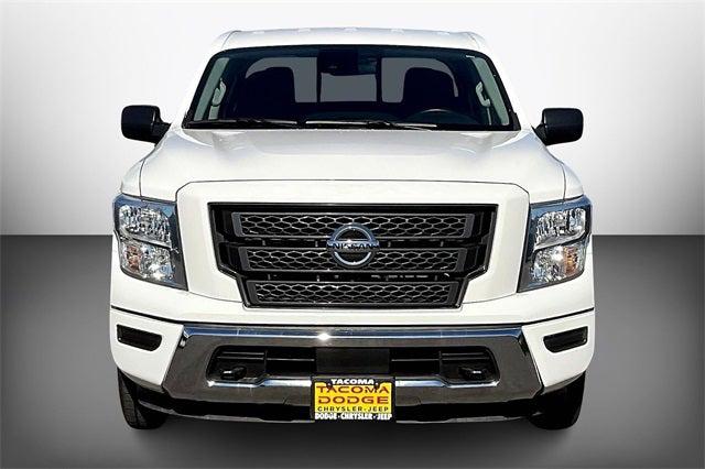 2022 Nissan TITAN Crew Cab SV 4x4 2022 Nissan TITAN Crew Cab SV 4x4