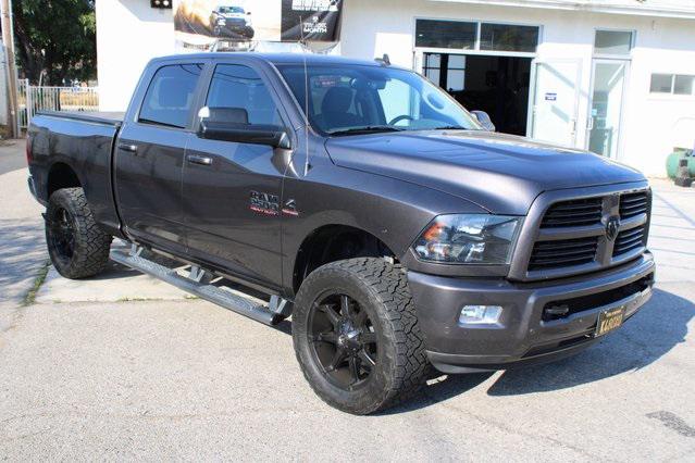 2017 RAM 2500 Big Horn Crew Cab 4x4 64 Box