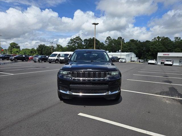 2023 Jeep Grand Cherokee L Laredo 4x2