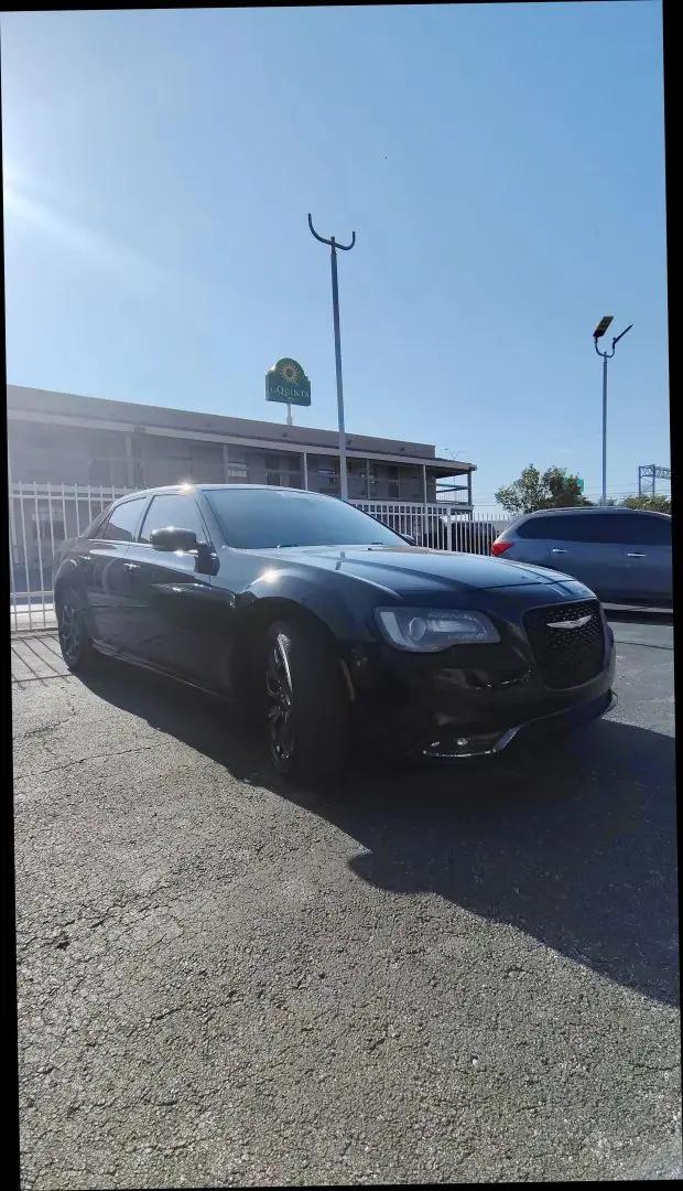 2017 Chrysler 300 300S AWD
