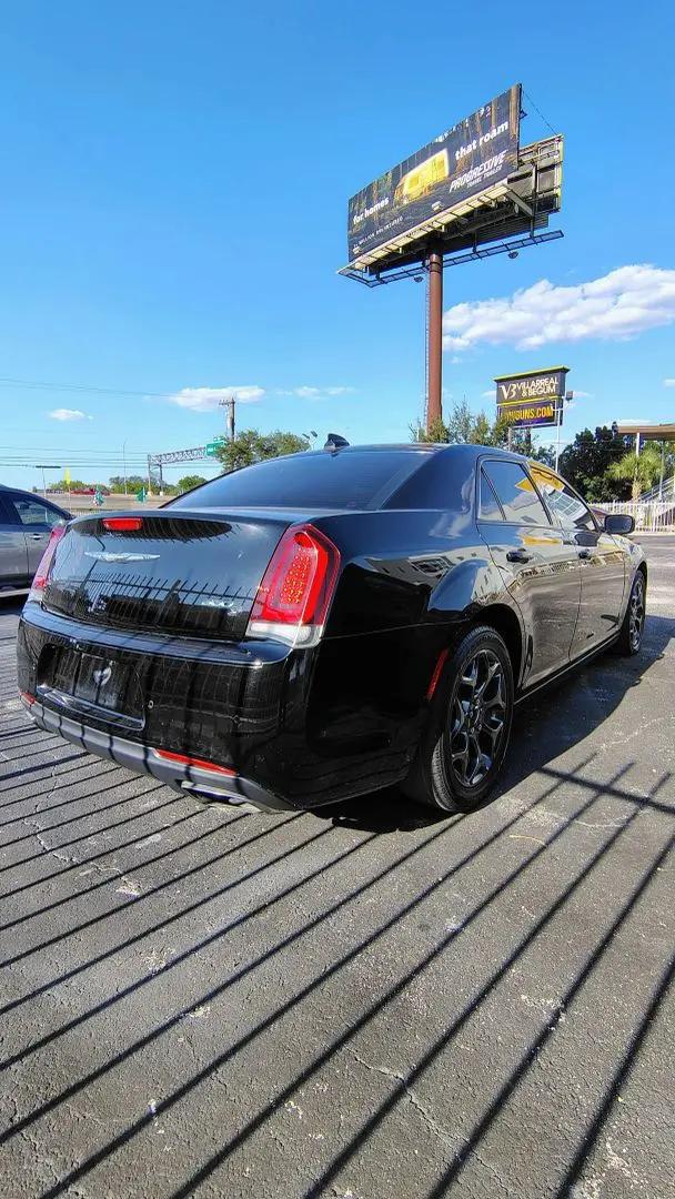 2017 Chrysler 300 300S AWD