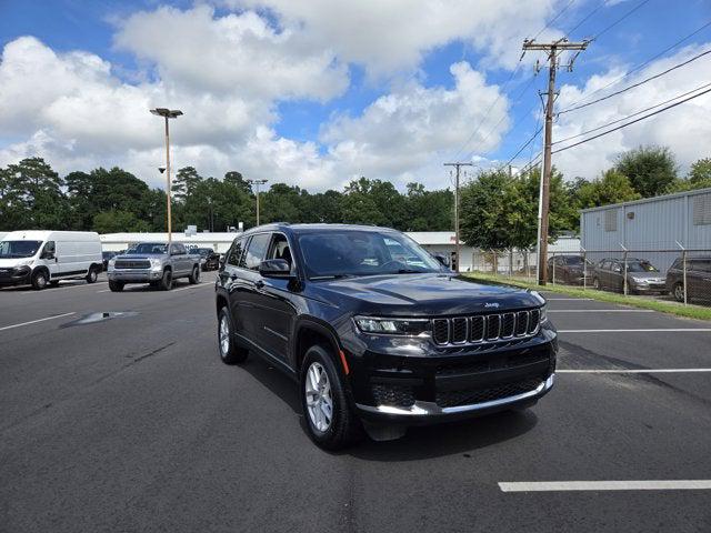 2023 Jeep Grand Cherokee L Laredo 4x2