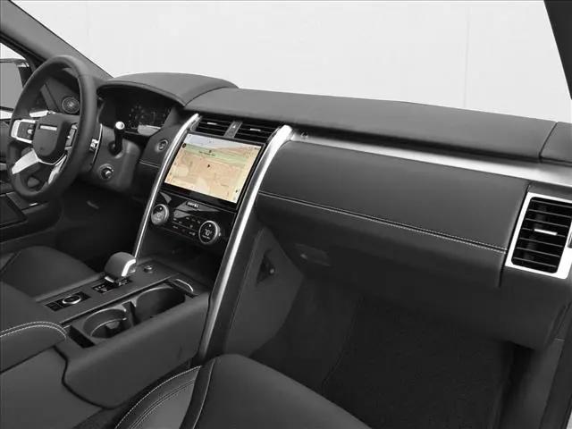 2025 Land Rover Discovery P360 Dynamic SE