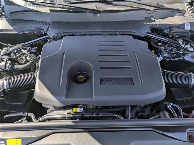 2025 Land Rover Discovery P360 Dynamic SE