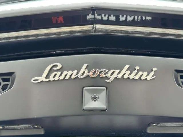 2017 Lamborghini Aventador LP740-4S