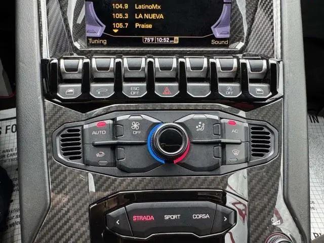 2017 Lamborghini Aventador LP740-4S