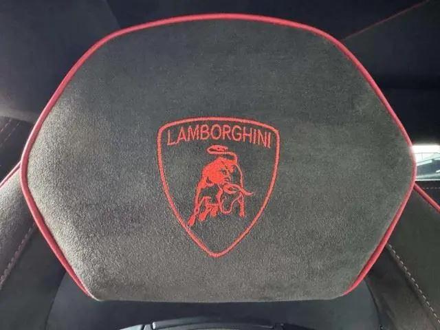 2017 Lamborghini Aventador LP740-4S